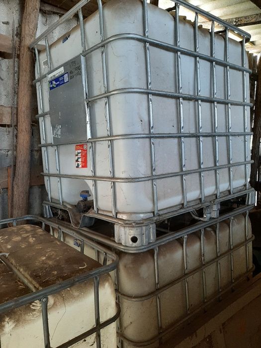 Продам Куби на 1000л.