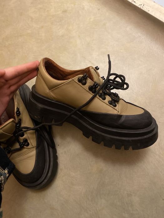 взуття жіноче 38 розмір