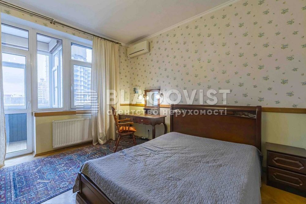 Продаж 2к.квартири 87,4 кв.м. Старонаводницька 6Б Печерськ м.Печерська
