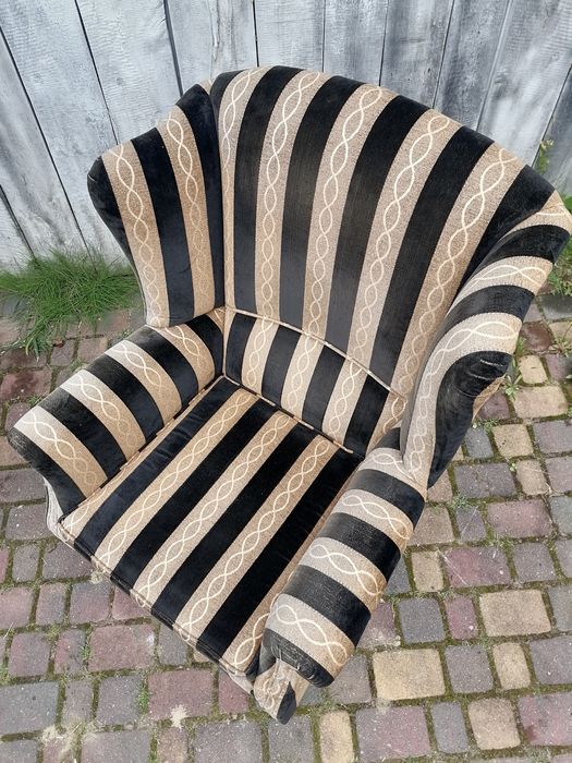 Fotel uszak materiałowy