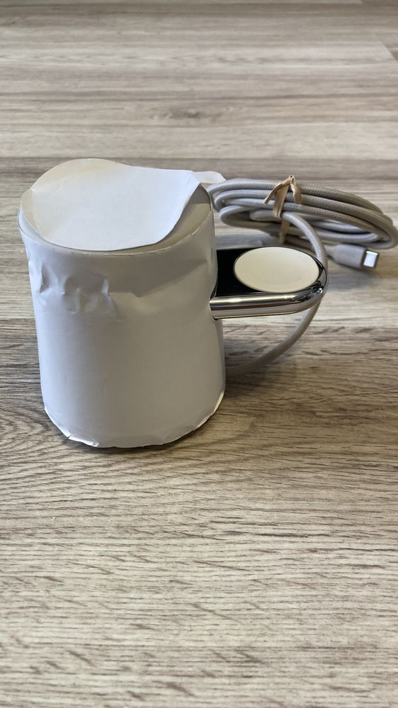 Ładowarka indukcyjna BELKIN 2 w 1 z MagSafe