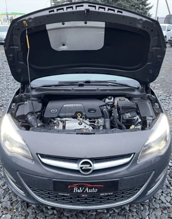 Продам opel astra J 2016 рік