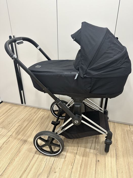 Продам коляску Cybex Priam 4.0  Chrome Black