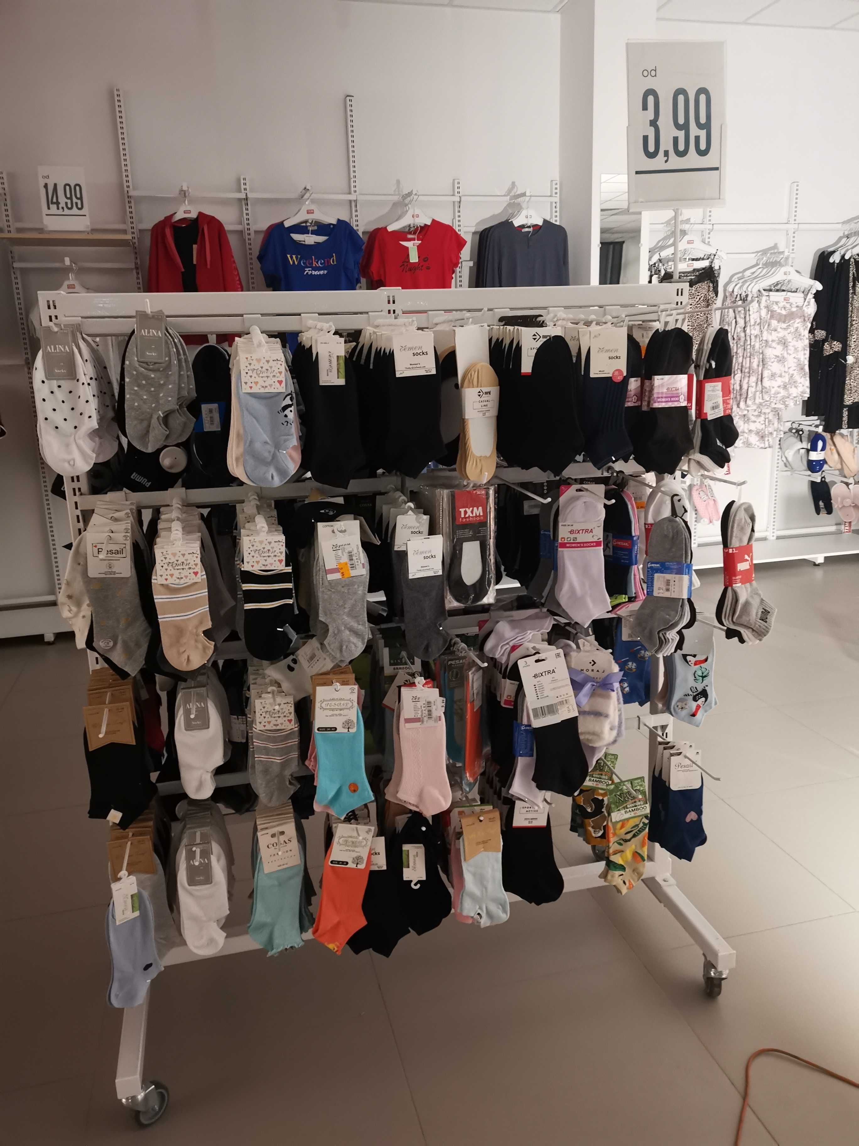Gondola ekspozycyjna regał stojak odzieżowy wyspa ekspozytor