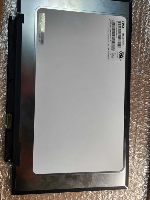 14 Дюймів IPS FullHD матова Нова матриця InnoLux