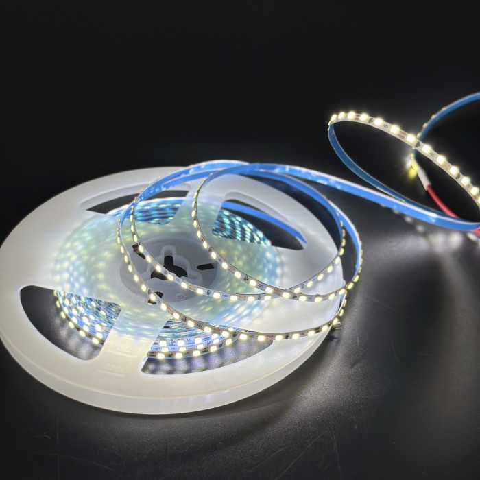 Дуже яскрава LED стрічка Rishang 14Вт 24В 180д/м 1400Лм з гарантією 3р