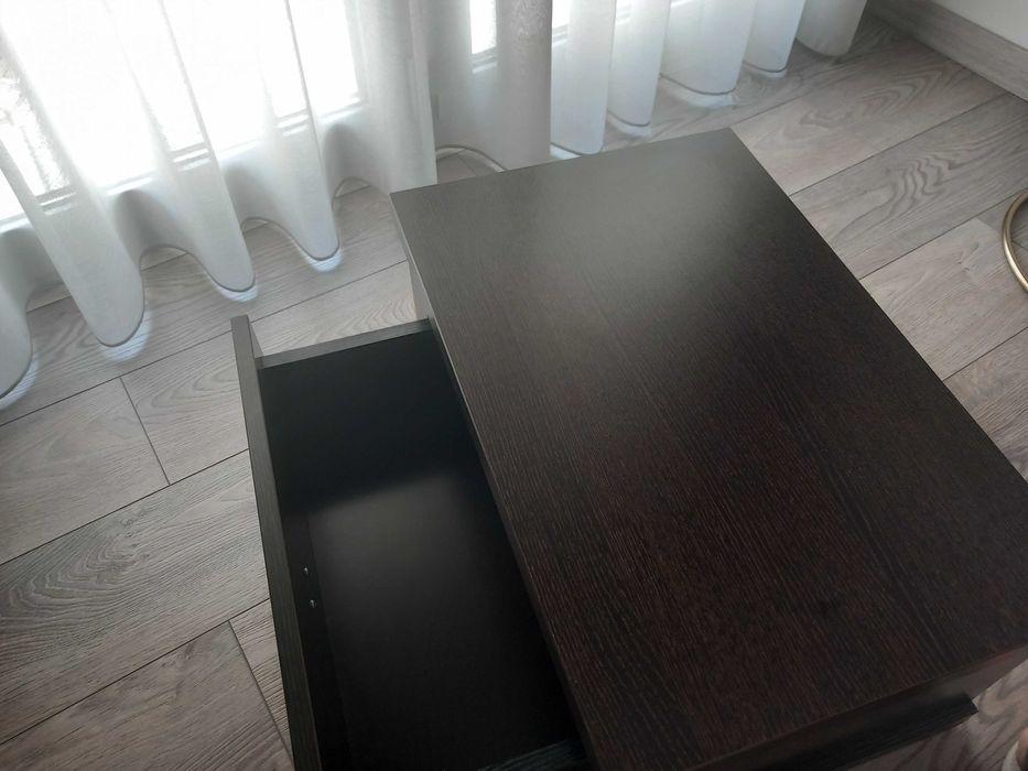 Conjunto de 2 mesas cabeceira como novas