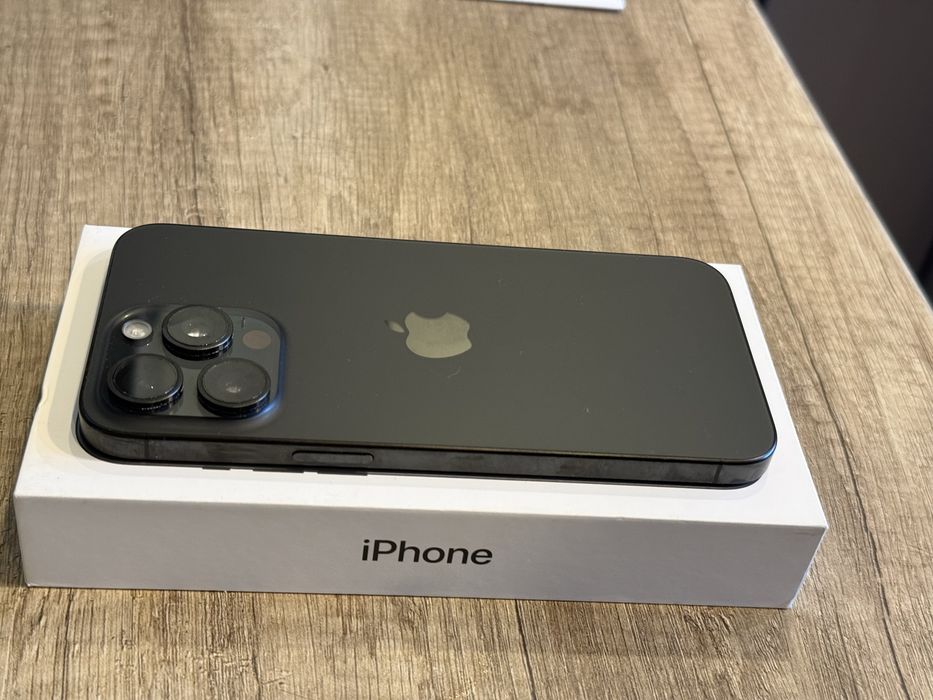 Iphone 15 pro max 256gb jak nowy.