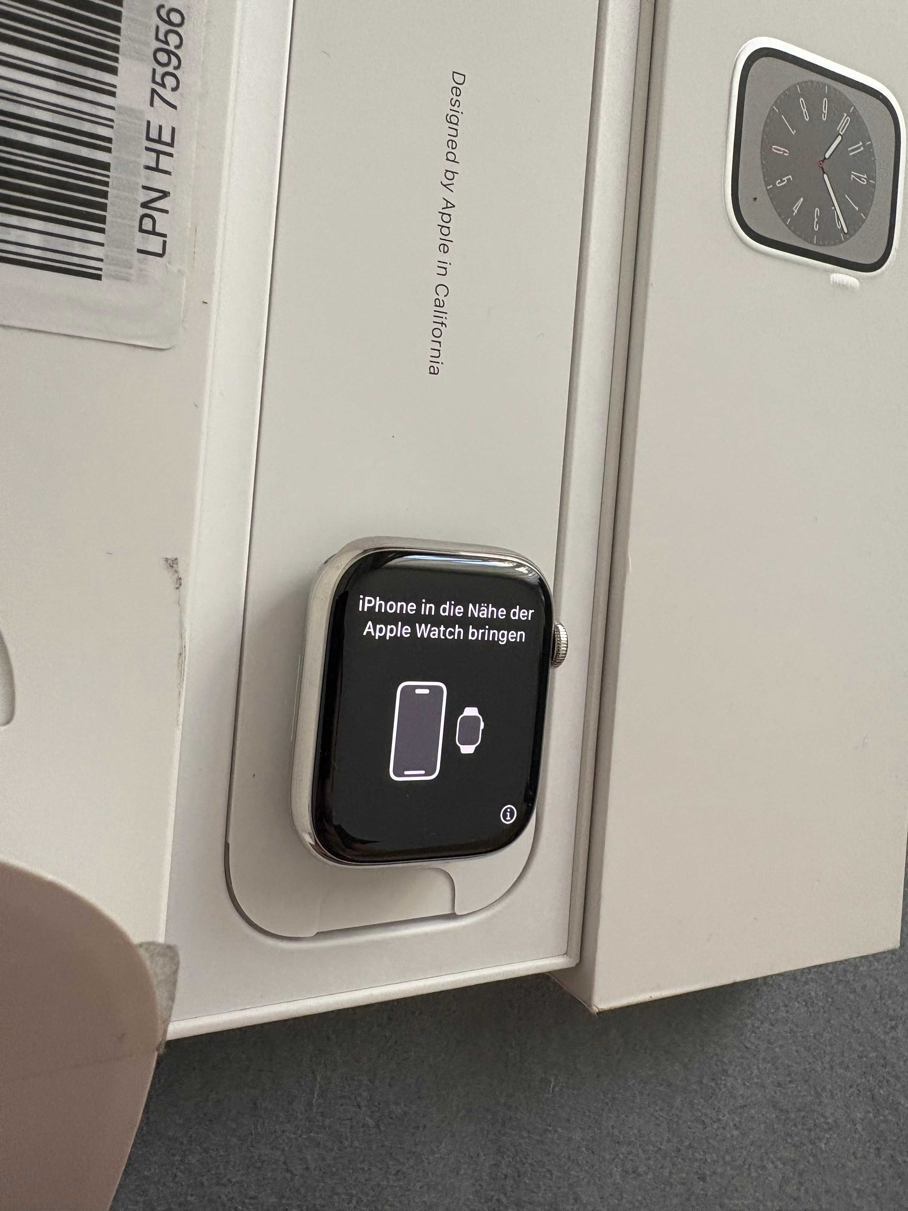 Apple Watch 8 45mm cellular srebrny stal nierdzewna iCloud