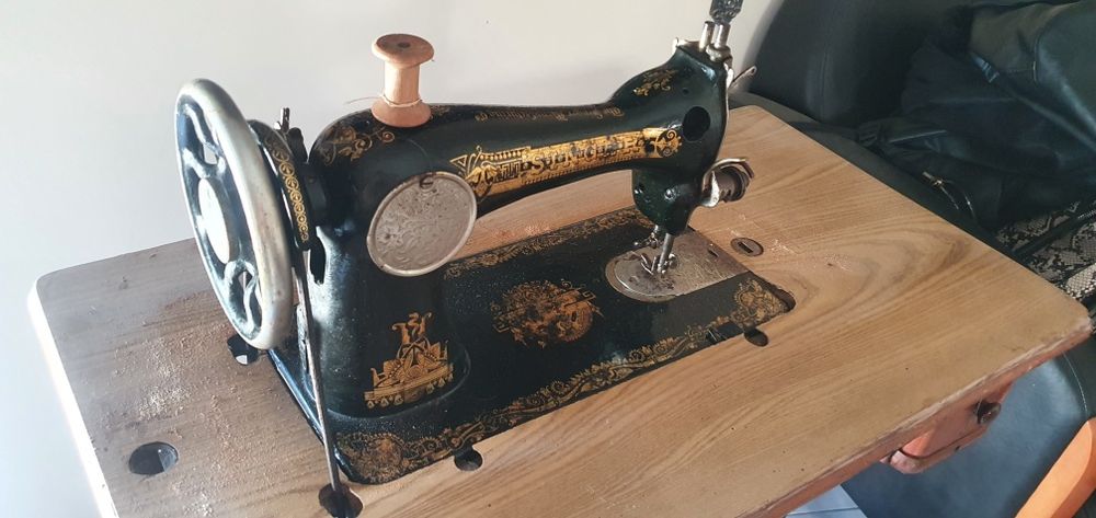 Máquina de costura Singer