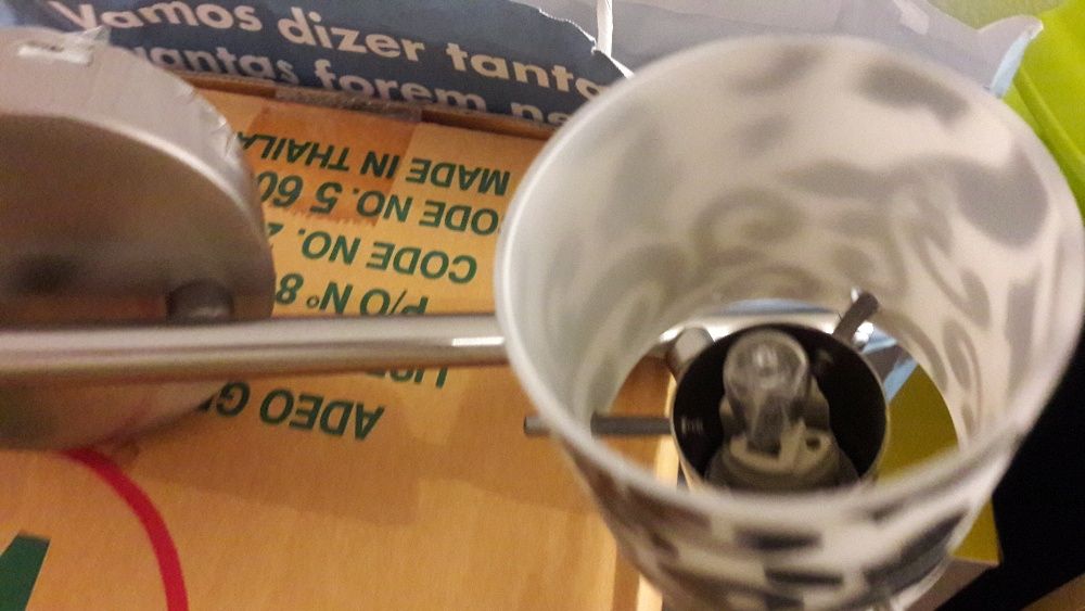 Vários artigos de decoração para casa