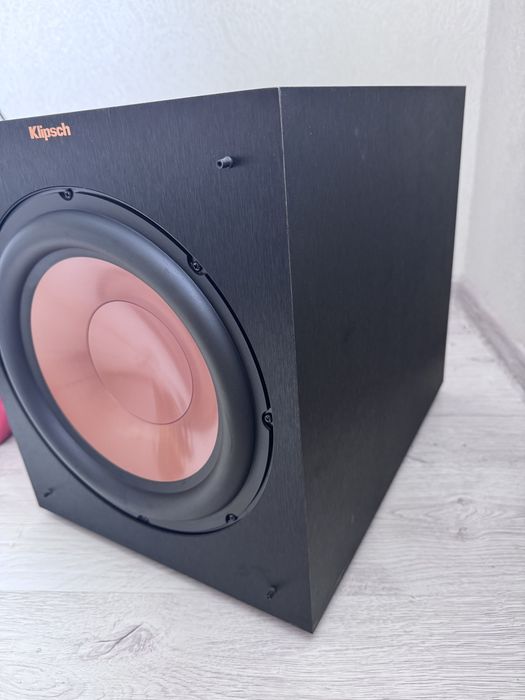 Продам активний сабвуфер Klipsch Reference R-12SW