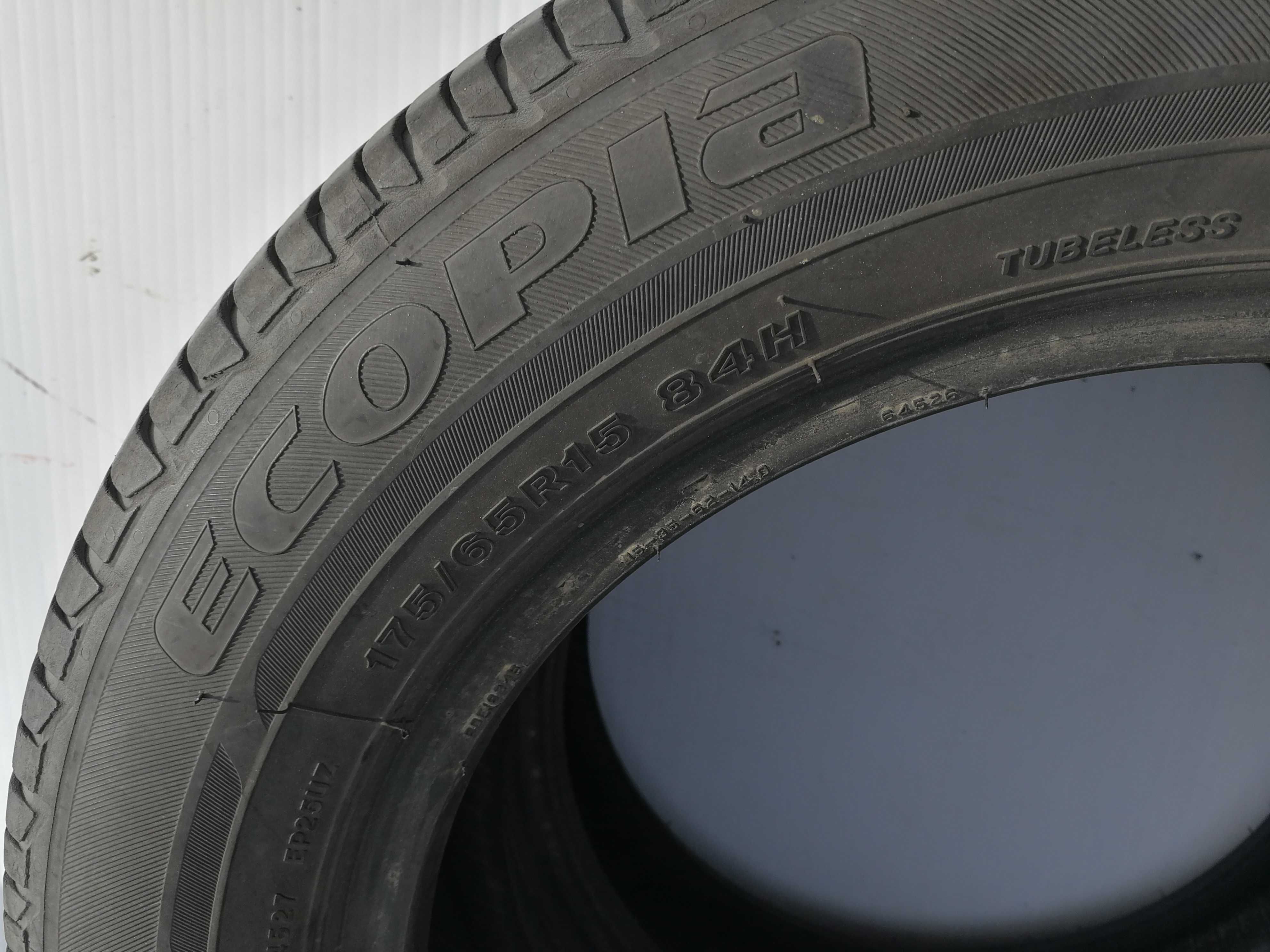 Bridgestone Ecopia EP25 175/65r15 84H N9010