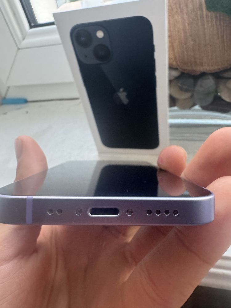 iPhone 12 Mini 64GB stan jak nowy + etui i kabel