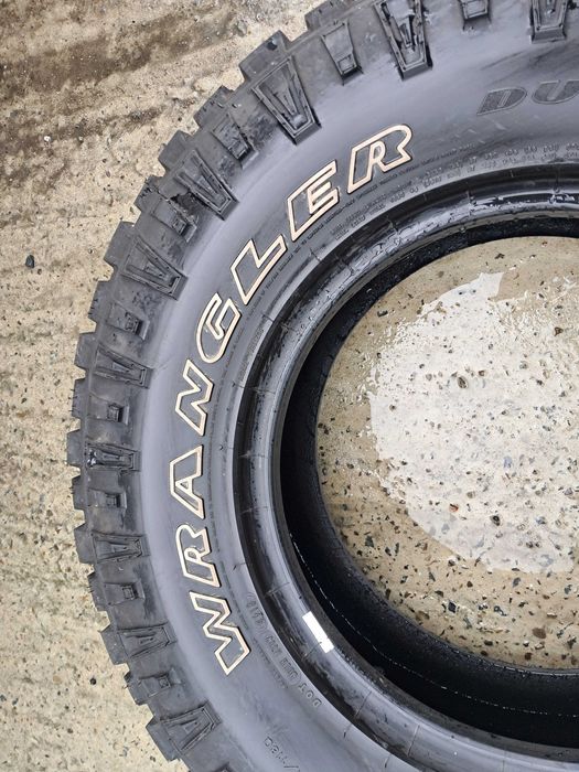 Резина всесезонна, 99%, 285/70 R17 Good Year Wrangler Duratrac (14992)