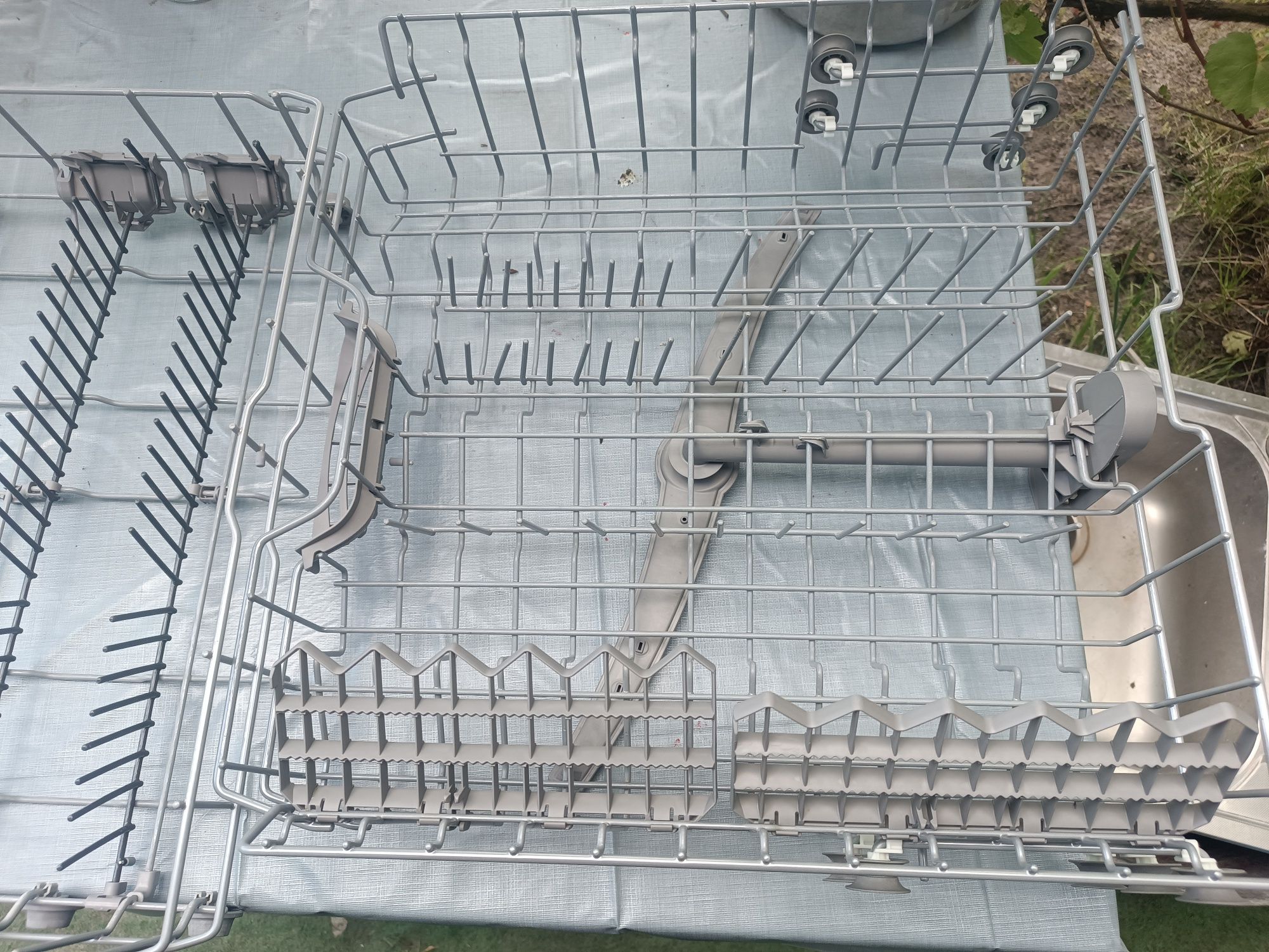 2Kosze do zmywarki Bosch albo Siemens 60 cm