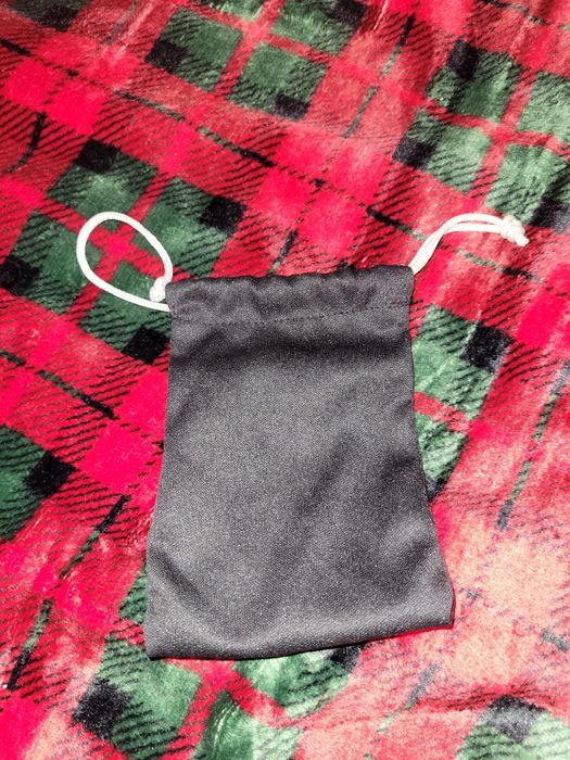 Czarny woreczek nowy