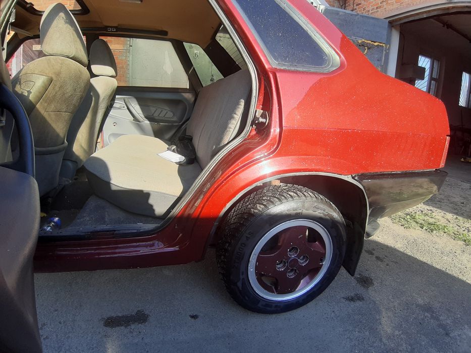 21099 ваз в неплохой состоянии