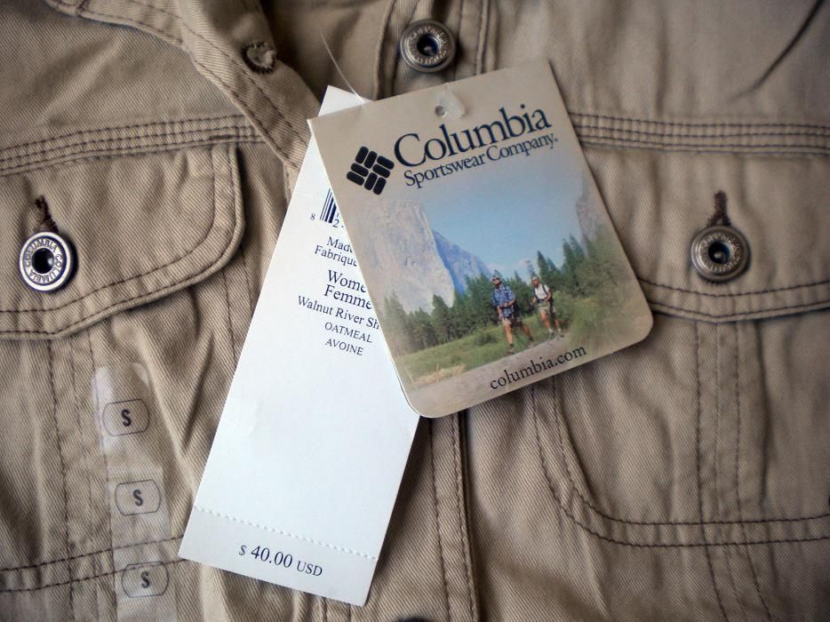 Женская рубашка Columbia.