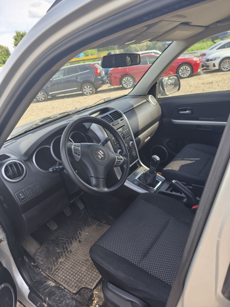 Suzuki grand Vitara 2.0