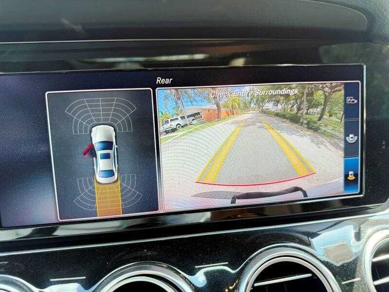 2018 Mercedes-Benz E-Class 300