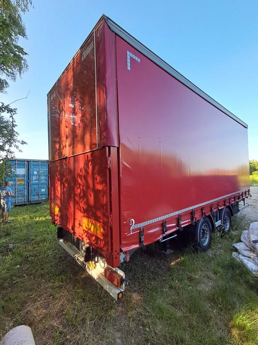Przyczepa ciężarowa tandem 7,3 m, rok 2016