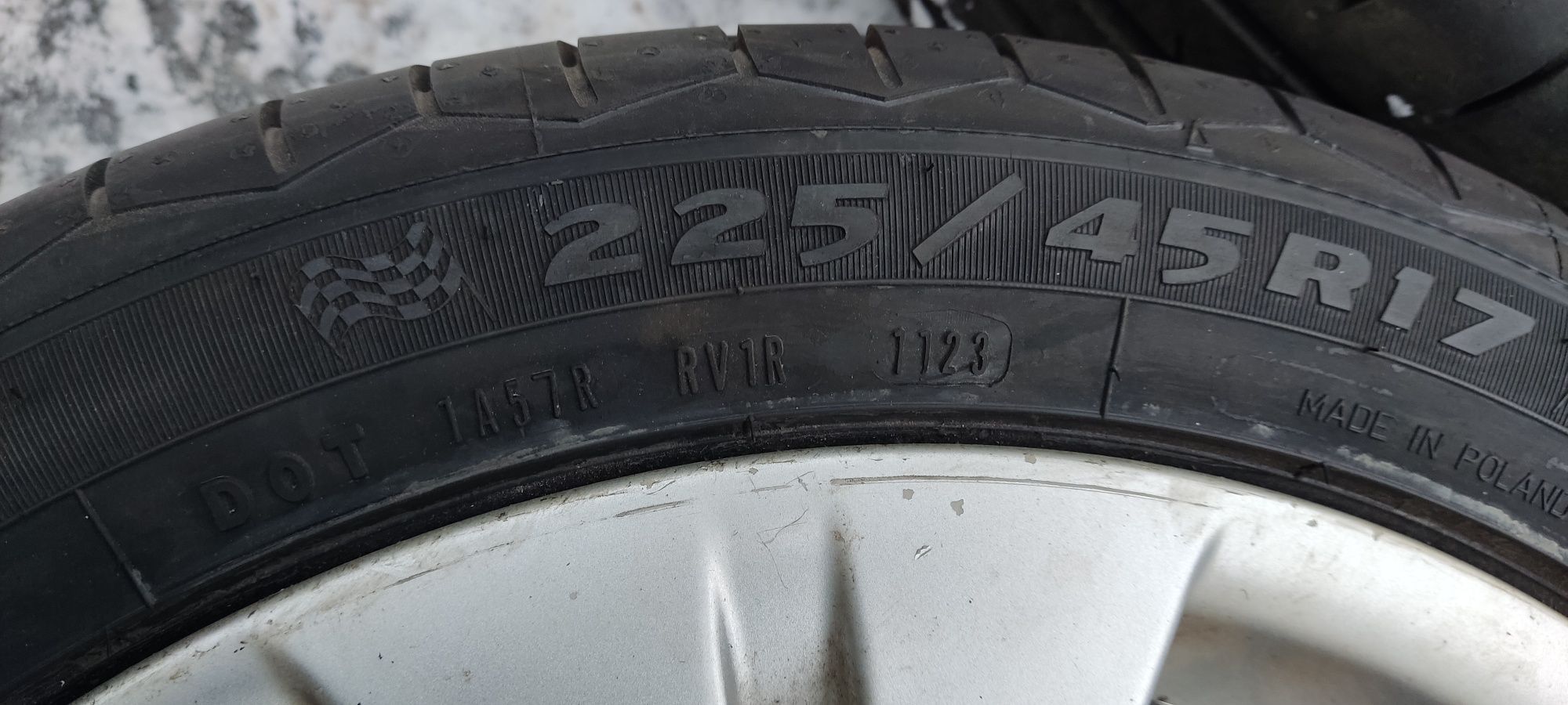 Литі диски 225/45/R17 Renault Рено з шинами Debica 23р.