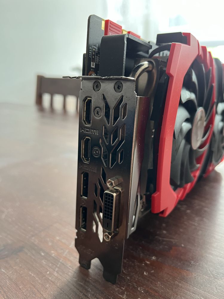 Karta graficzna GTX 1080TI 11 GB MSI
