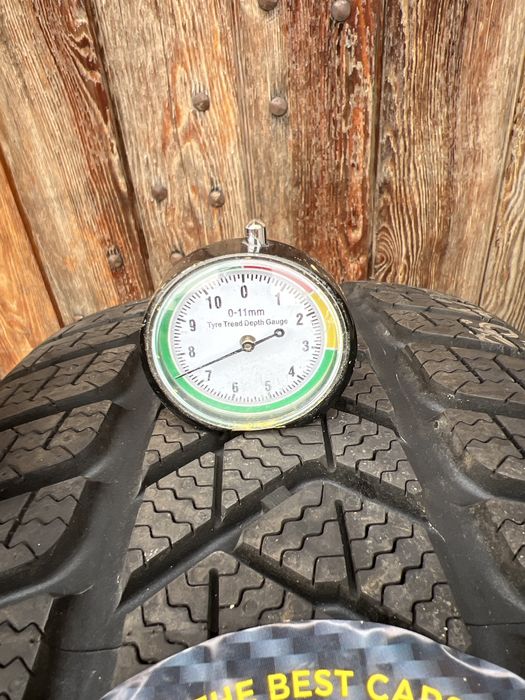 #Opona Pirelli 235/45/19 pojedynka