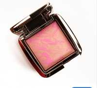 Blush Hourglass radiant magenta