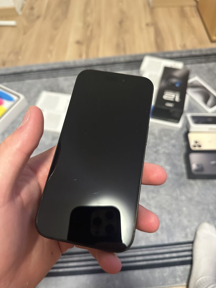 Iphone 15 pro 256gb як новий заблокований icloud