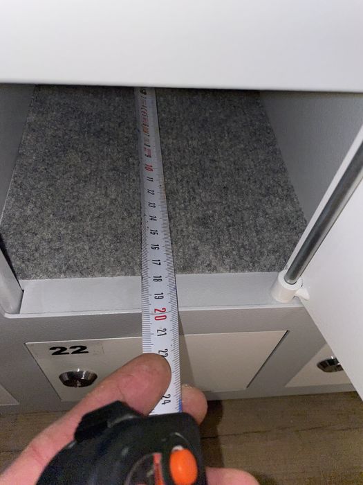 Szafka metalowa/depozytowa na telefony komórkowe WSS 20 (FV VAT)