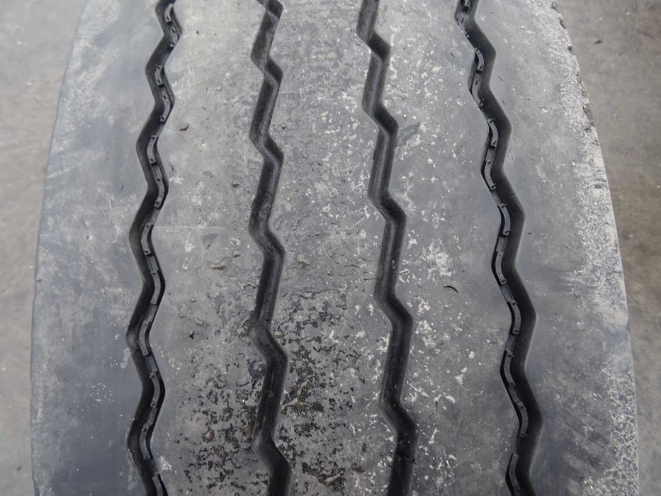 Opona 385/65R22.5 Pirelli Itineris T (650 netto)