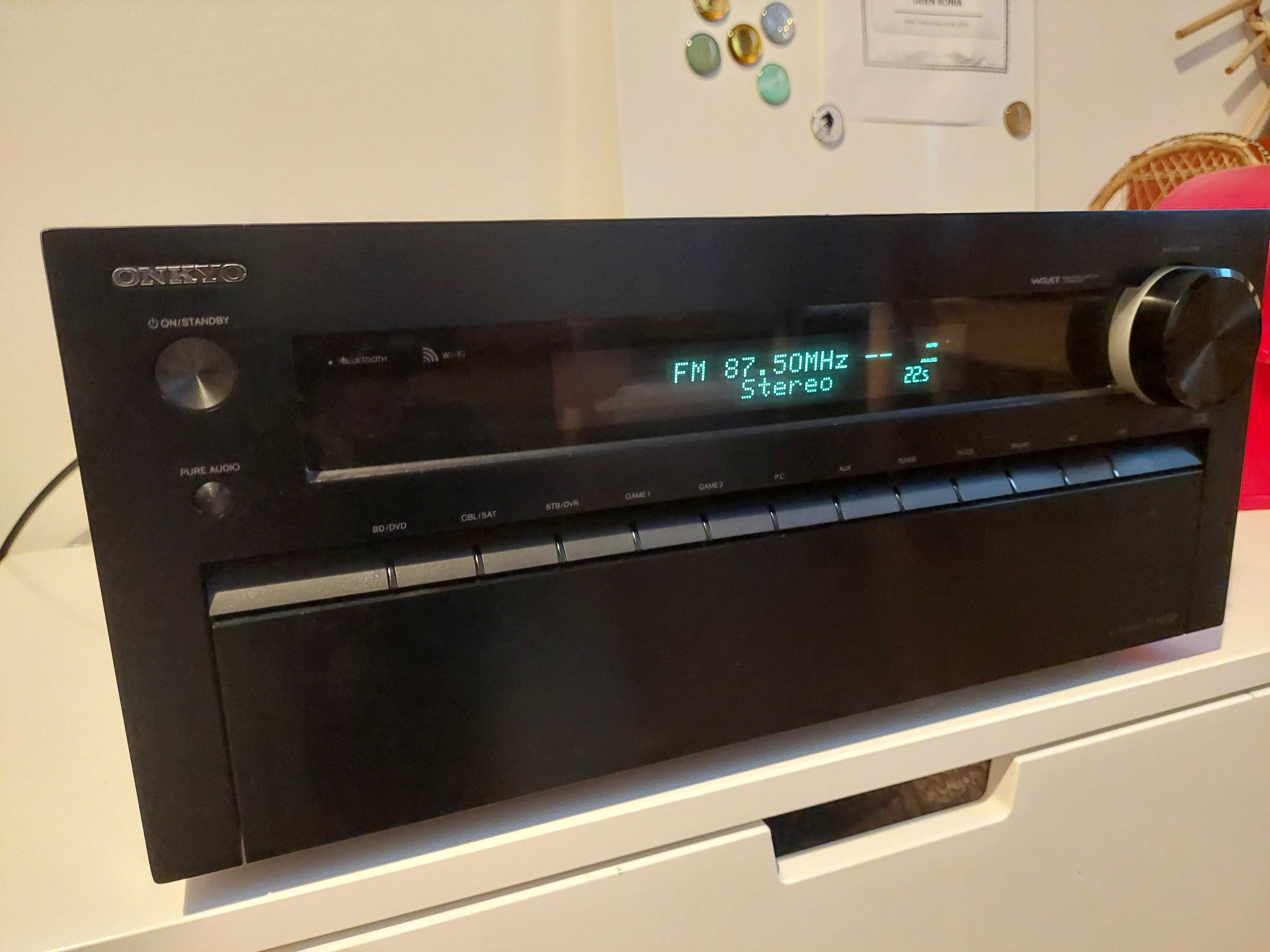 Amplituner onkyo TX-NR 929