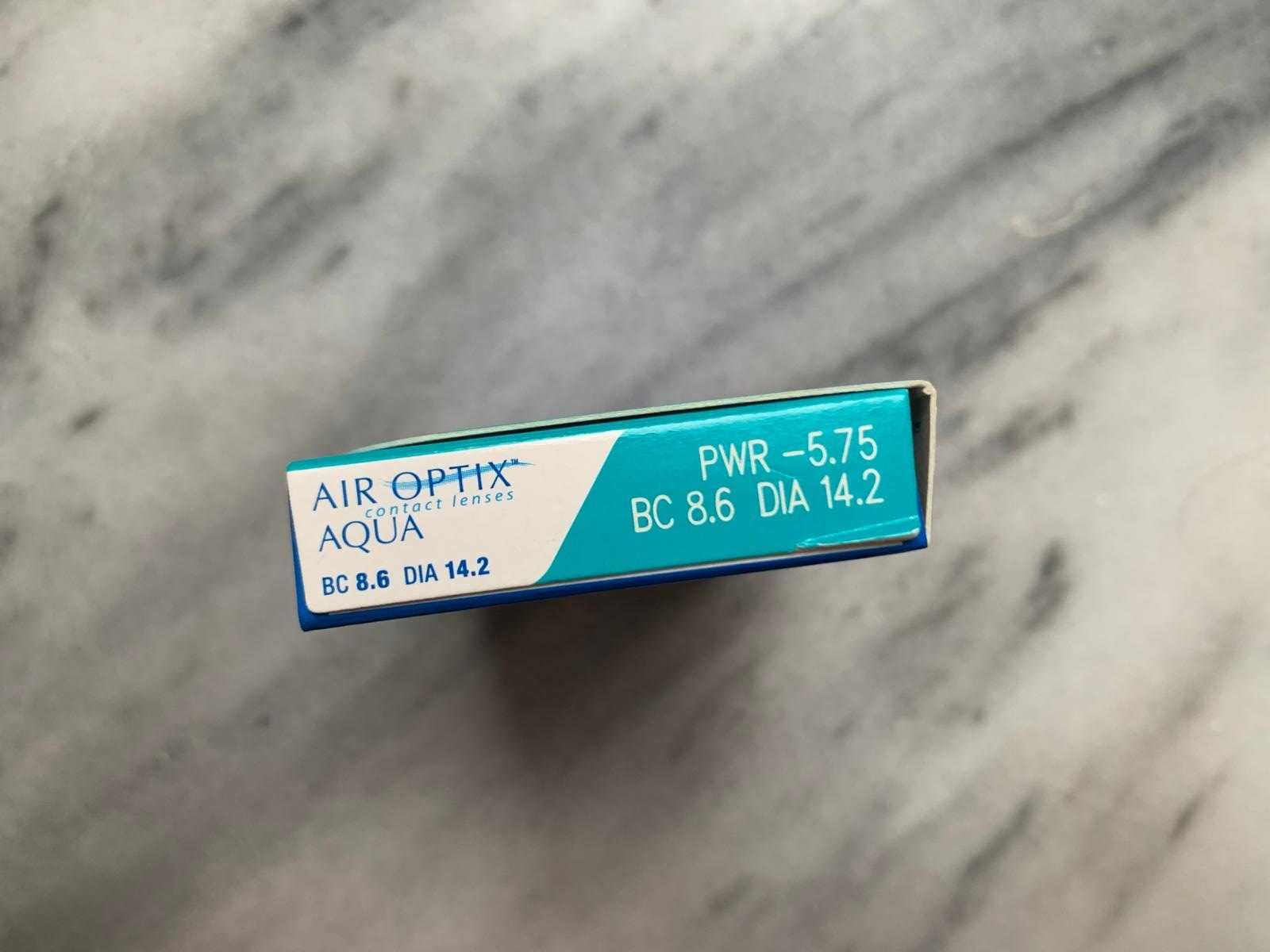 Soczewki miesięczne Air Optix Aqua silikonowo-hydrożelowe moc -5.75