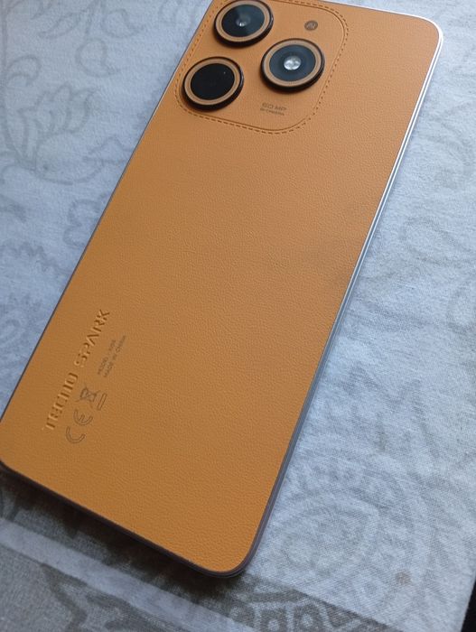 Tecno spark 10 128 GB Orange