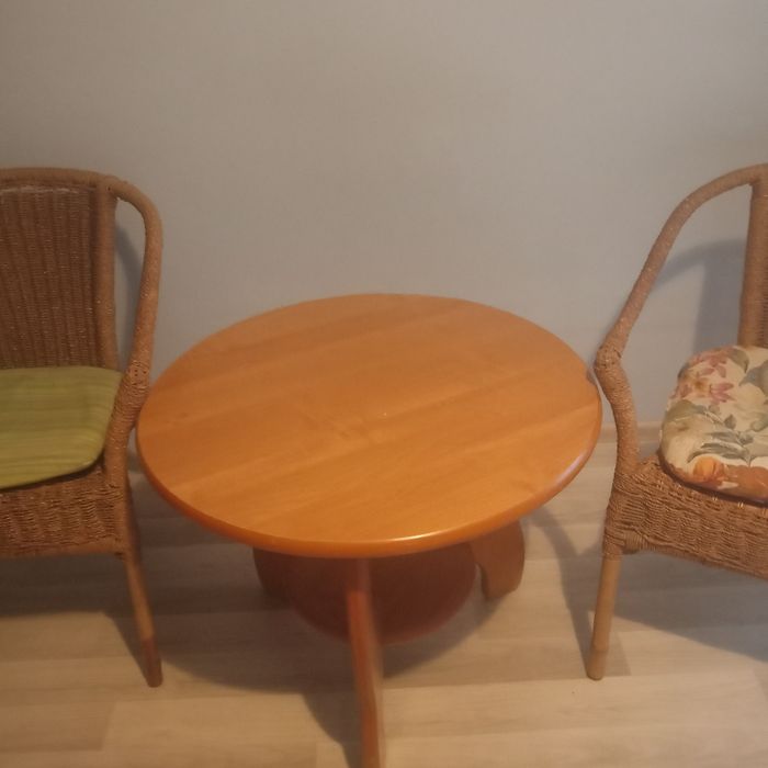 Stolik kawowy+fotele