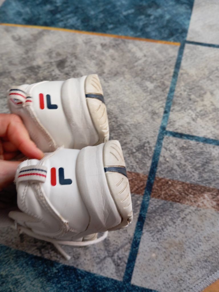 Buty orginalne Fila 37/10zl ,dobry