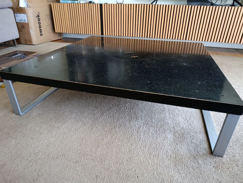 Mesa de centro preta