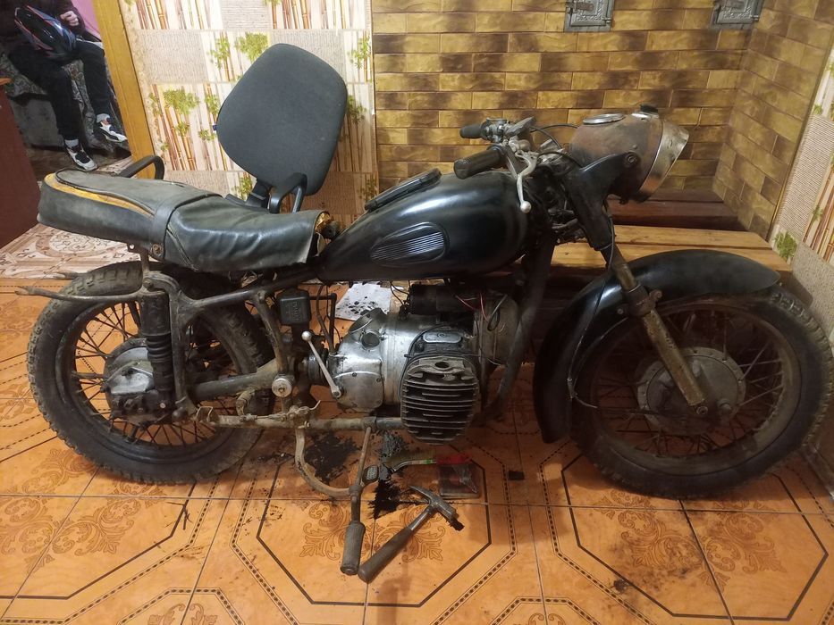 Мотоцкл  К-750 обмін