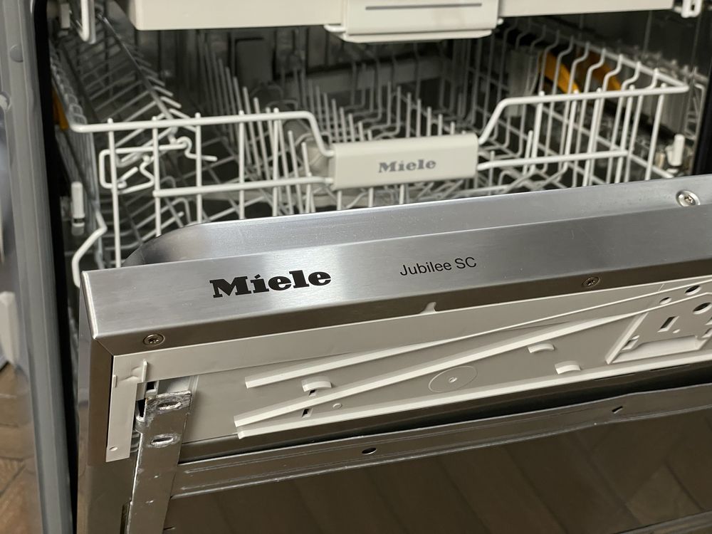 Вбудована посудомийна машина Miele G4990 Jubilee 80 см/ ІДЕАЛЬНИЙ стан