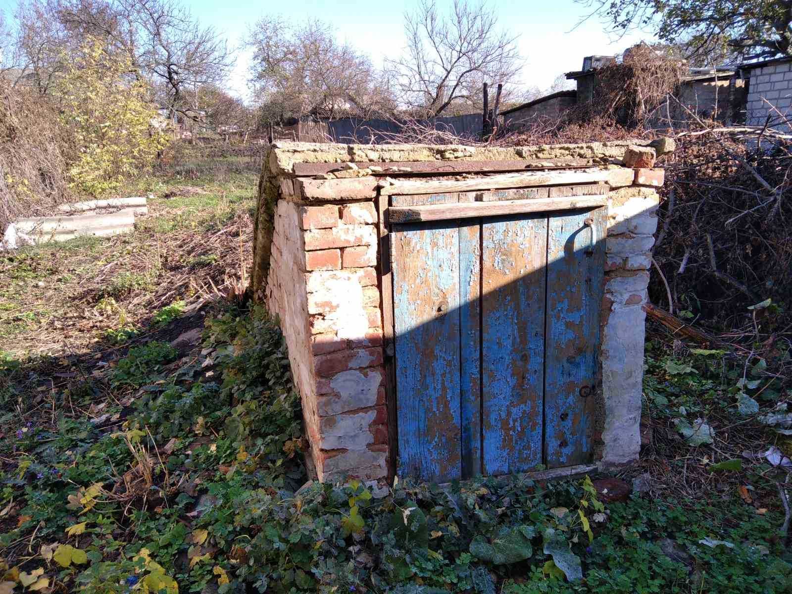 Продам будинок із земел. ділян. в Добровеличківка, Кировоградська обл