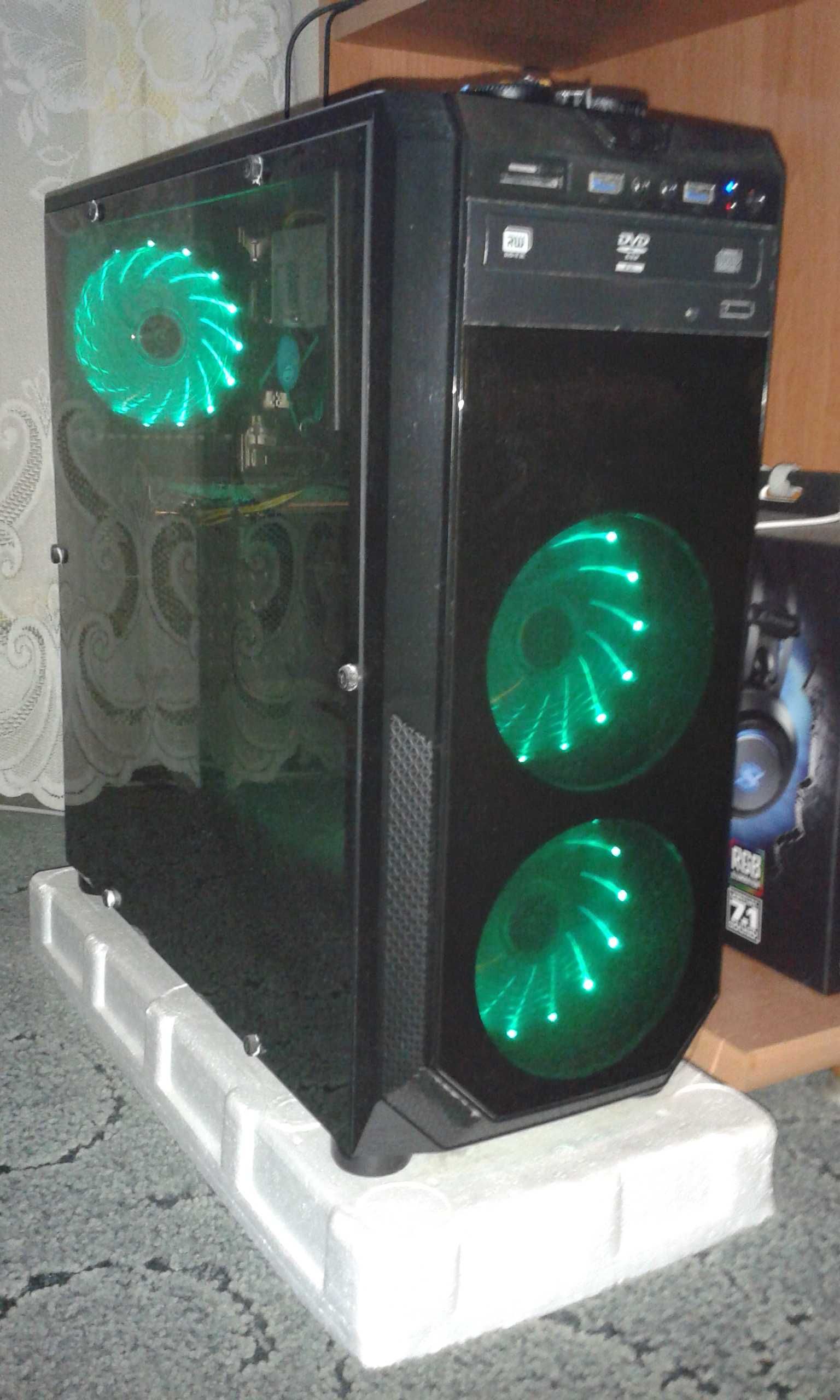 Komputer stacjonarny  PC