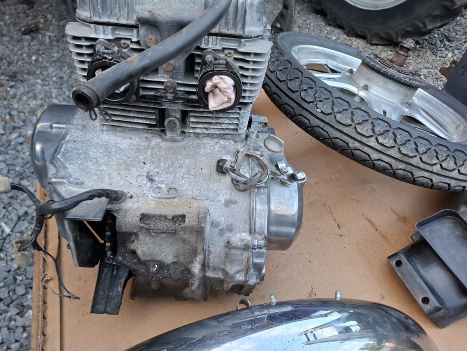 Honda cb 400 silnik części  felgi gazniki