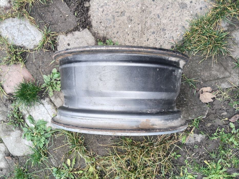 Диски колісні r 16 5*139.7
