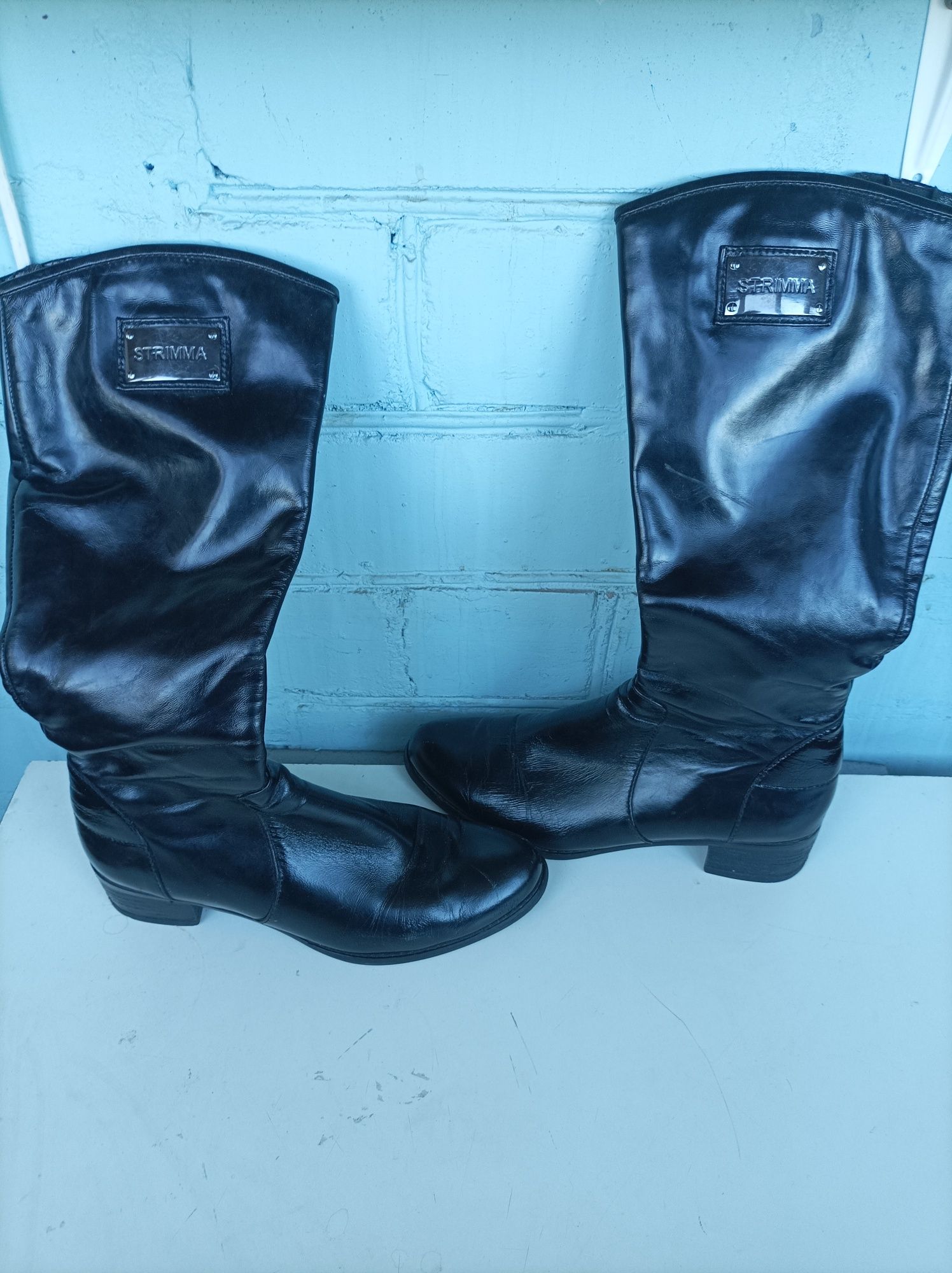 Продам кожаные сапожки. 350 гр