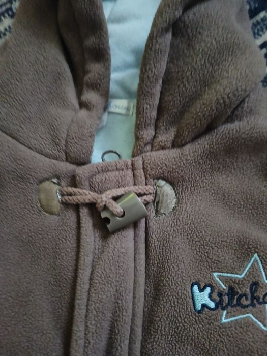 Продам зимний и осенний комбинезон с сапожками  распродажа