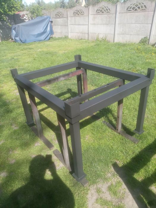 Stojak- konstrukcja  pod mauzer