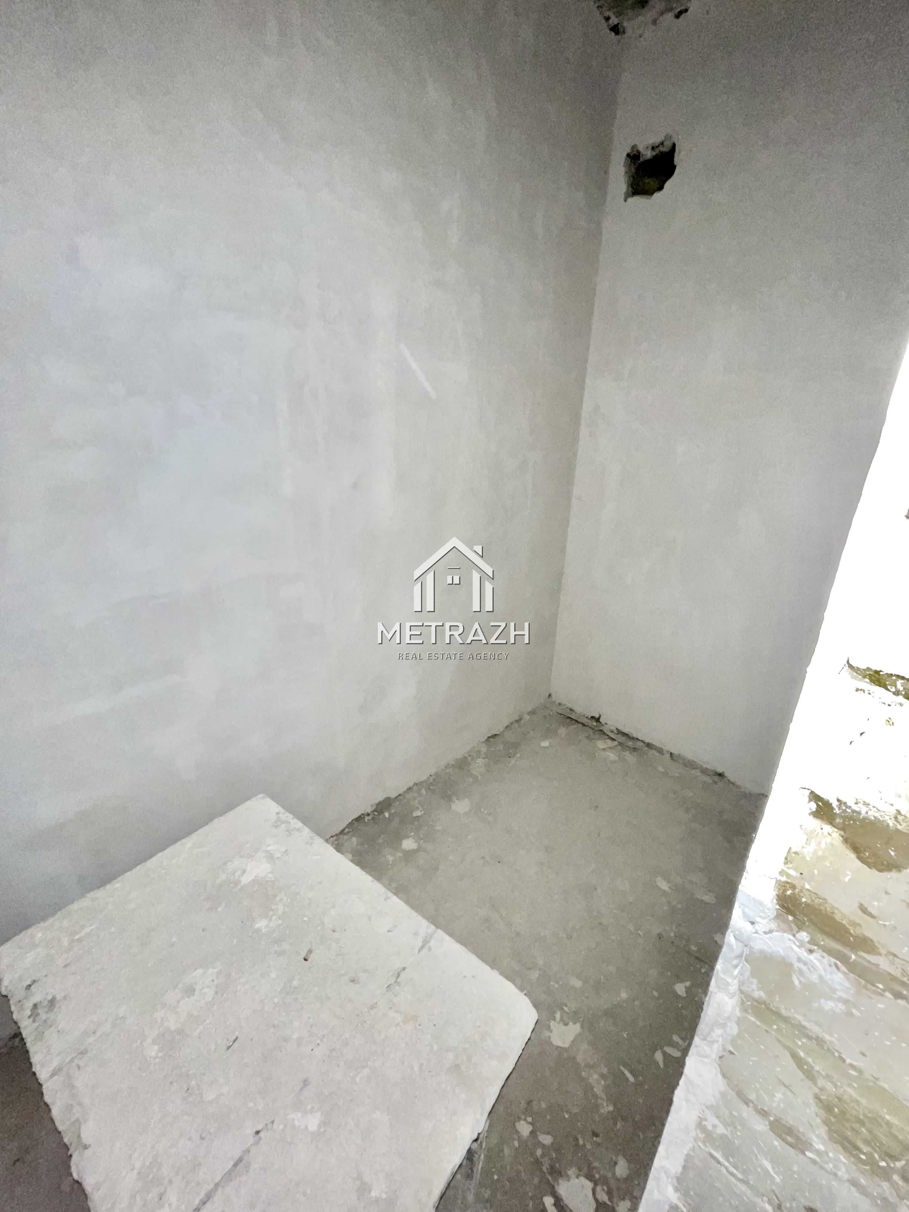 Продам 2к квартиру ЖК Лазурный, пер.Лосевский, метро Центральный рынок