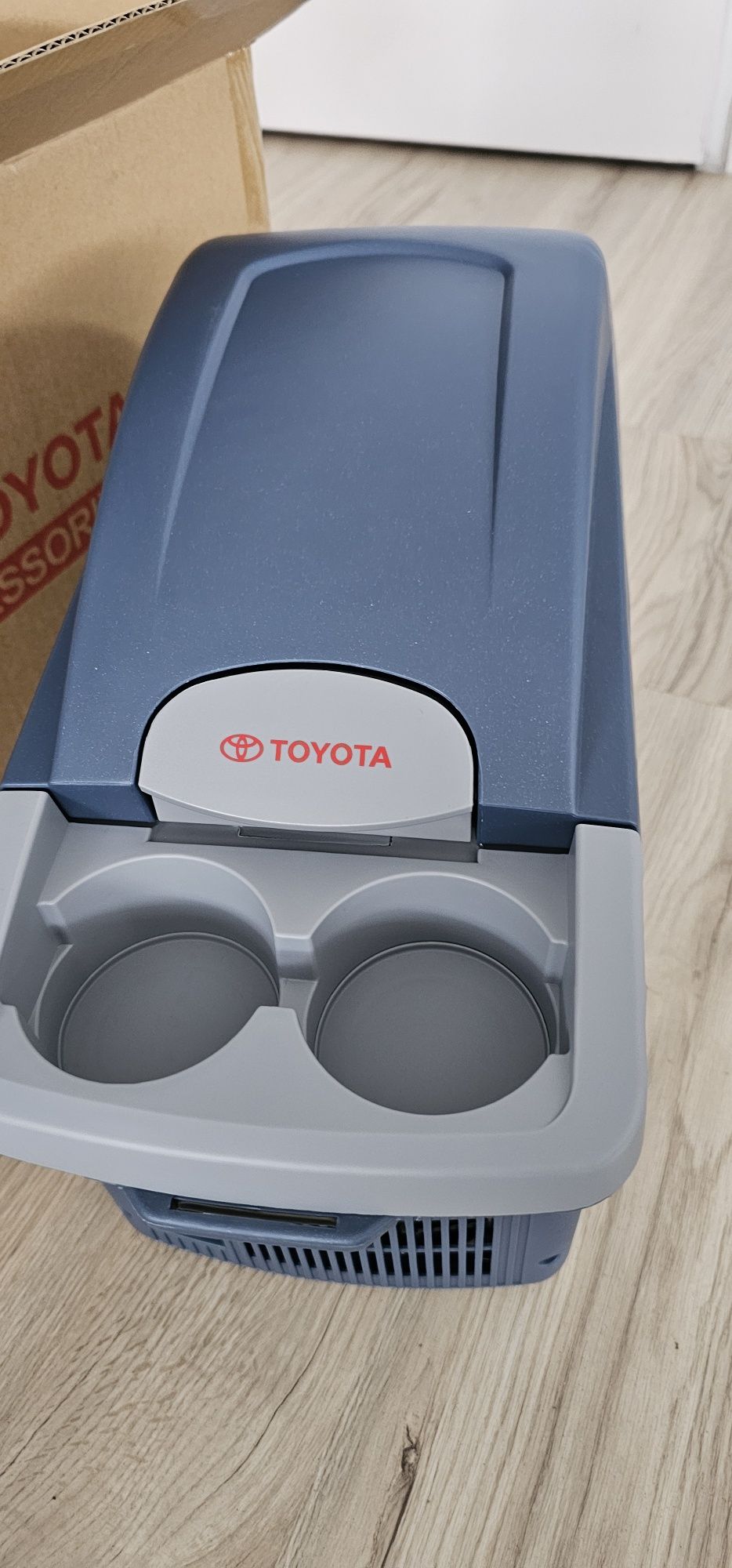 lodówka samochodowa Toyota